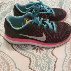 Girls Nikes Size 3Y